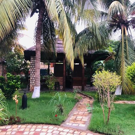 Bed and Breakfast Bohobé Naboty Toliara Exterior foto