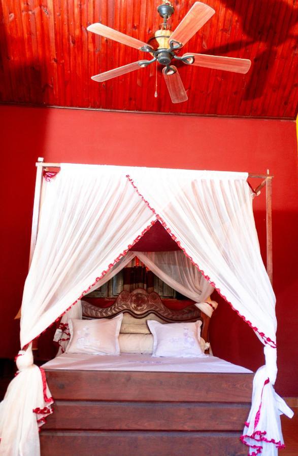 Bed and Breakfast Bohobé Naboty Toliara Exterior foto