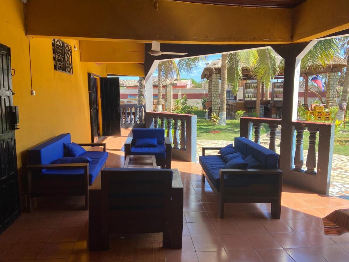 Bed and Breakfast Bohobé Naboty Toliara Exterior foto