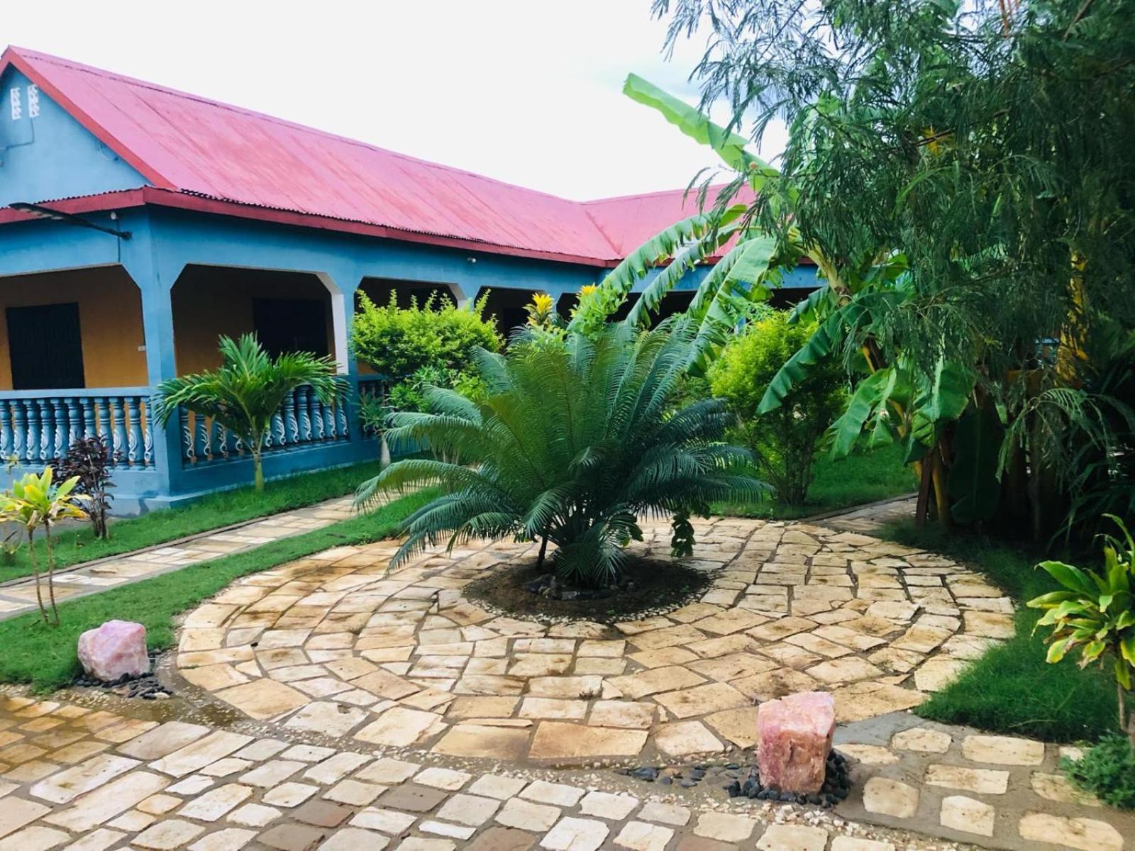 Bed and Breakfast Bohobé Naboty Toliara Exterior foto